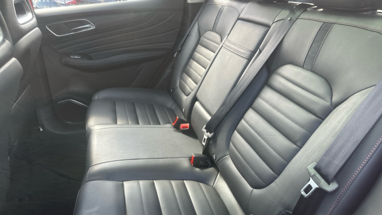 MG Hs 1.5 T-GDI Exclusive 5dr Petrol Hatchback